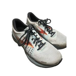 White Brooks Running Shoes - Size 9.5 - Gym Shoes - Athletic